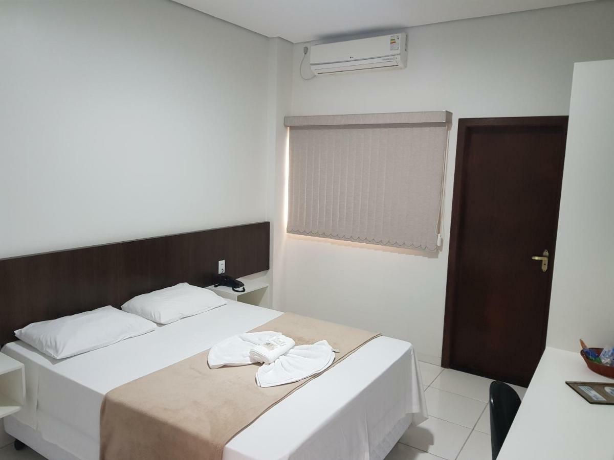 Oriente Hotel Campo Novo do Parecis Eksteriør billede