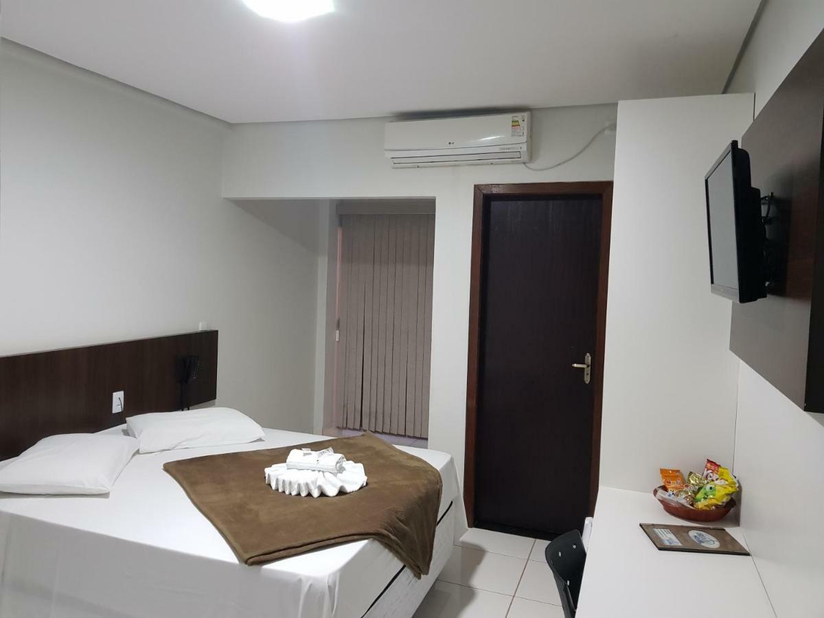 Oriente Hotel Campo Novo do Parecis Eksteriør billede